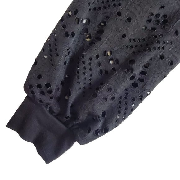 Nine.Eight Black Mixed Media Top with Banded Cuffs and Hem - Size Small - Picture 8 of 15